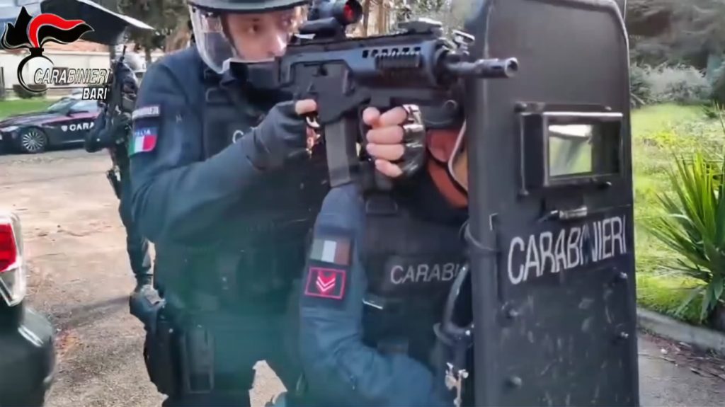 esercitazione Carabinieri Bari